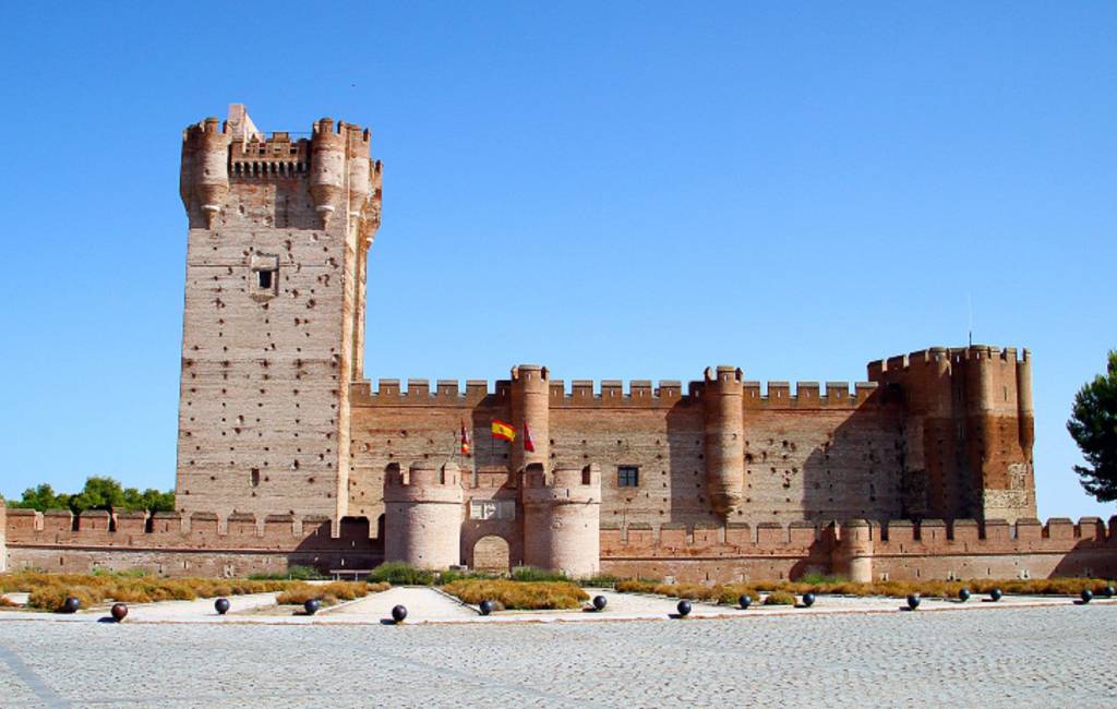 De 10 mooiste kastelen van Spanje